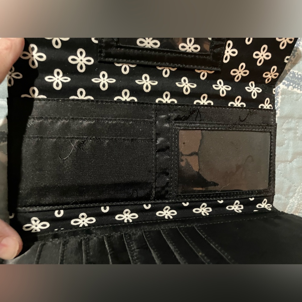 🧨Vera Bradley triple long wallet - Picture 6 of 9